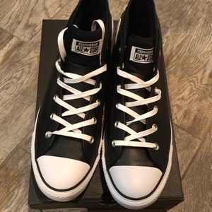 Brand new Mens 12 black and white leather Converse